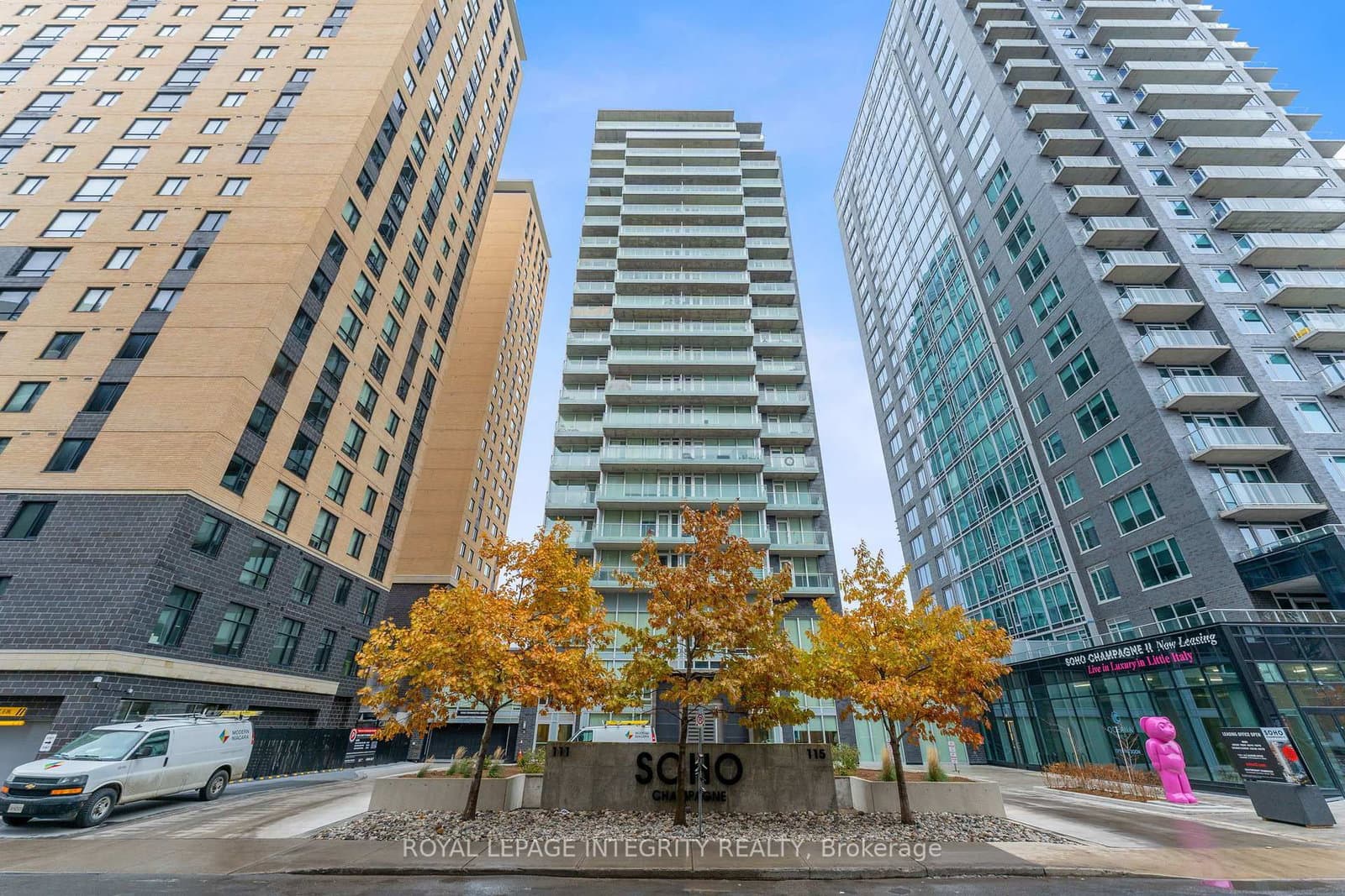 #401 - 111 Champagne Avenue S