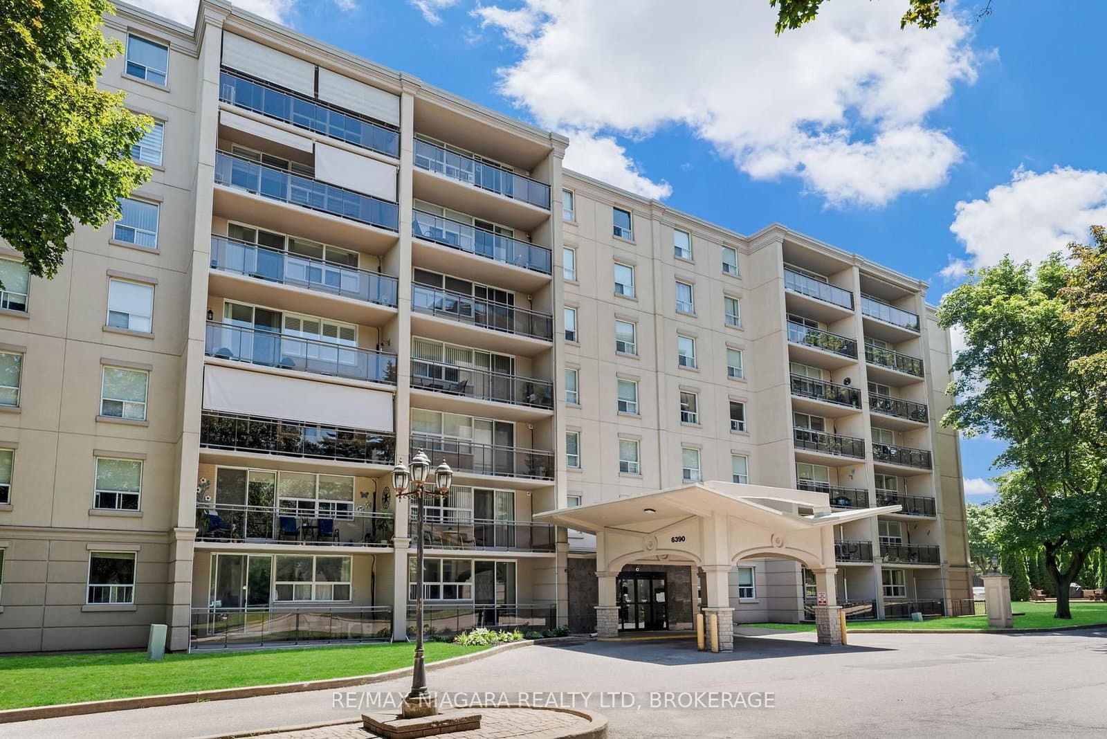 #601 - 6390 Huggins Street