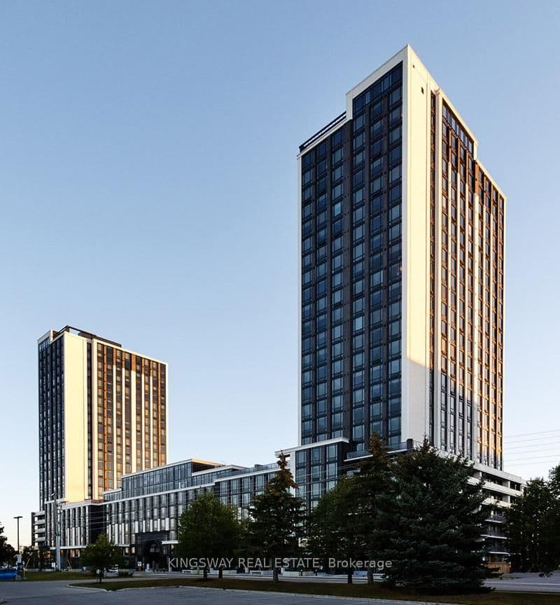 330 phillips Street N, Unit 1705