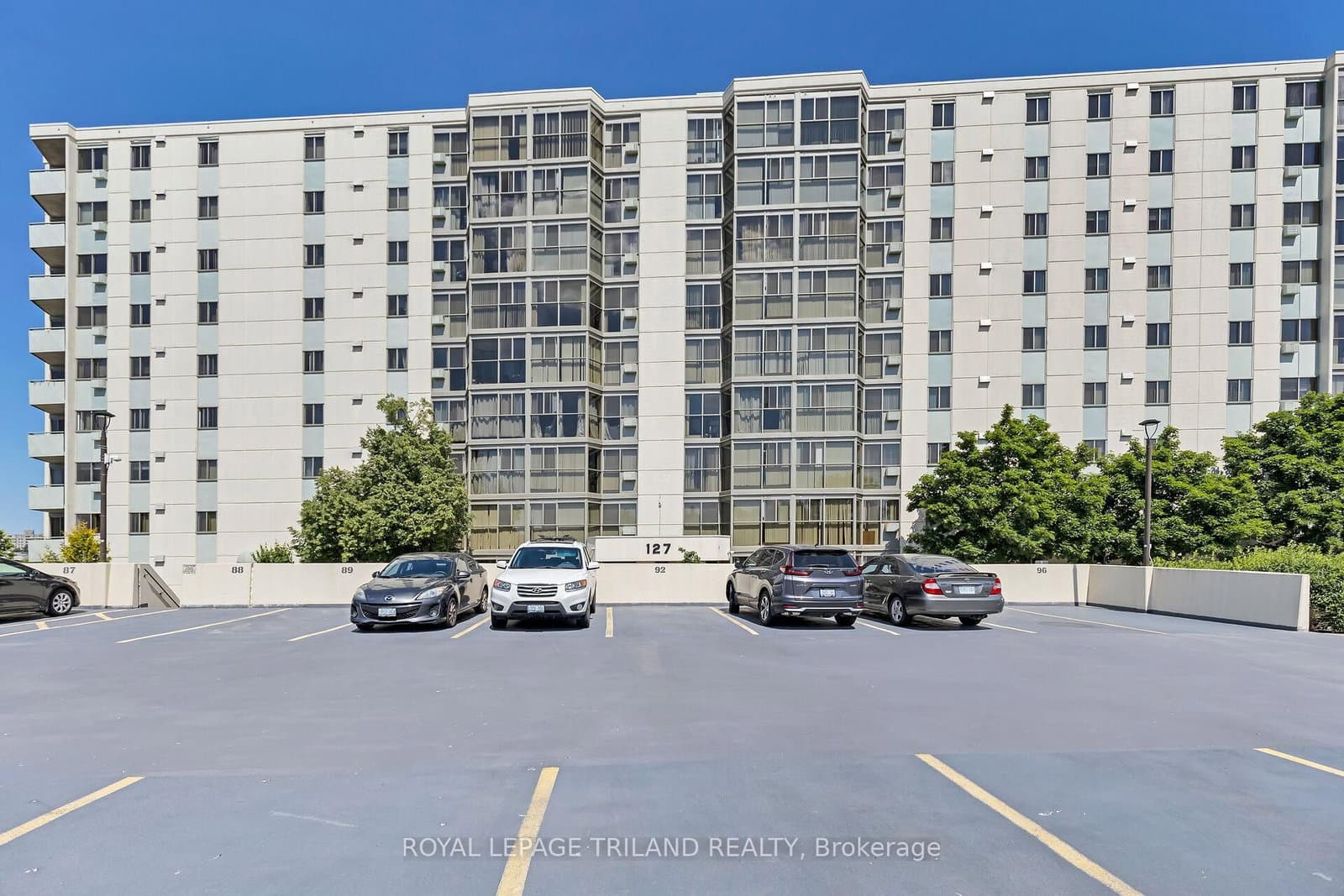 127 Belmont Drive, Unit 103