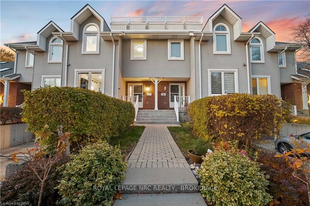 1 LAKESIDE Drive, Unit 12