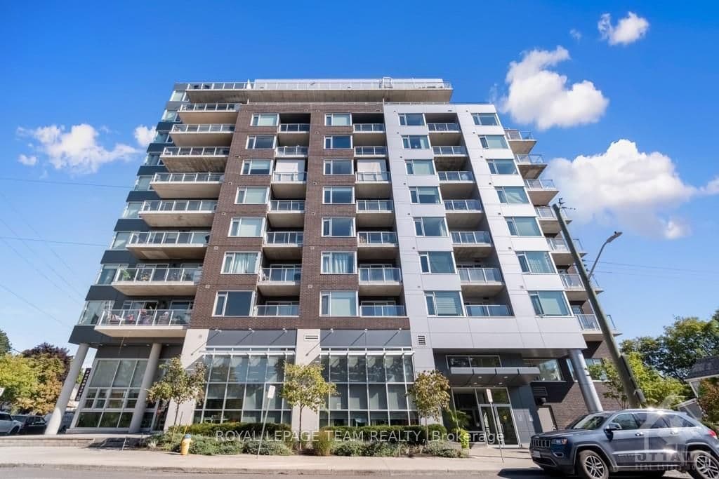 7 MARQUETTE Avenue, Unit 702