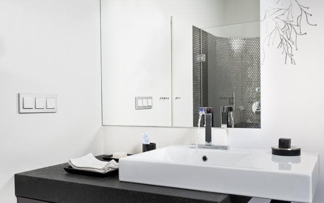 Appleby Gardens Condos - Image 8