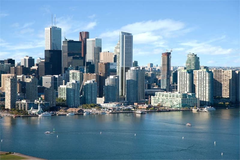 Ten York Condos - Image 10