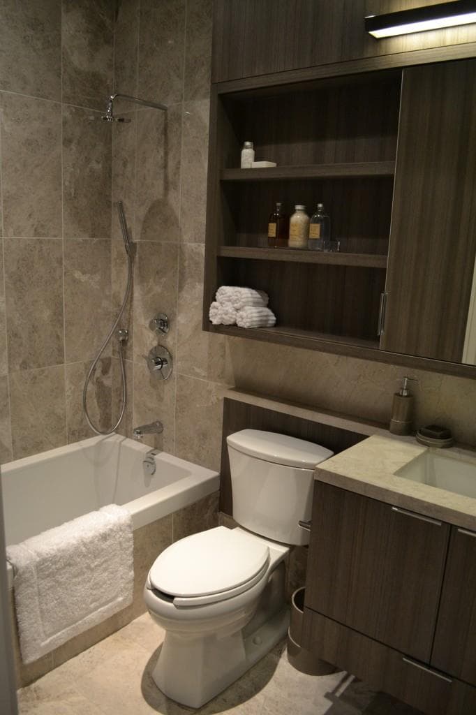 King Blue Condos - Image 22