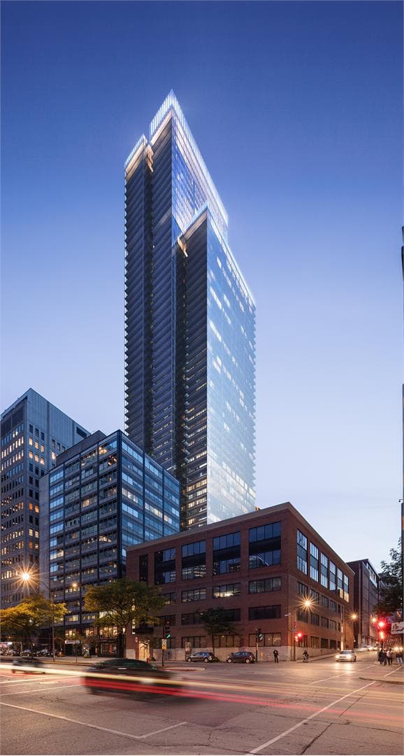 1 Square Phillips Condos - Image 5