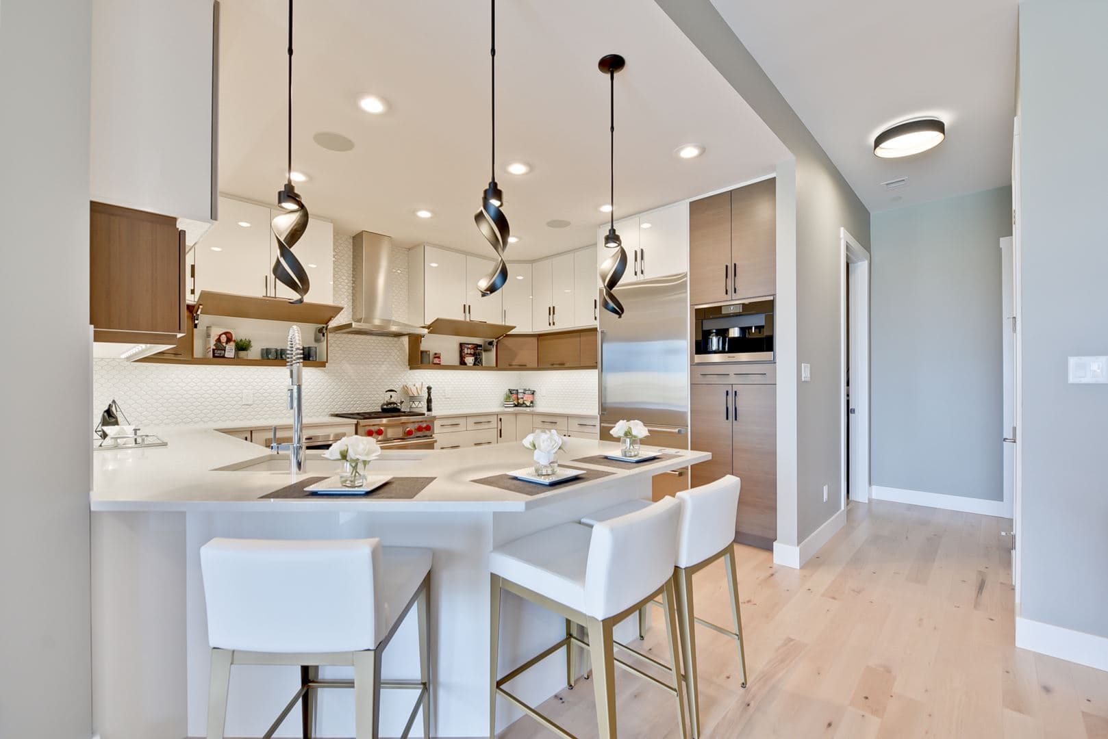 Allure Condos - Image 17