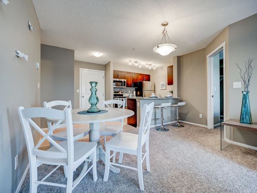 Aurora Greens Condos - Image 2