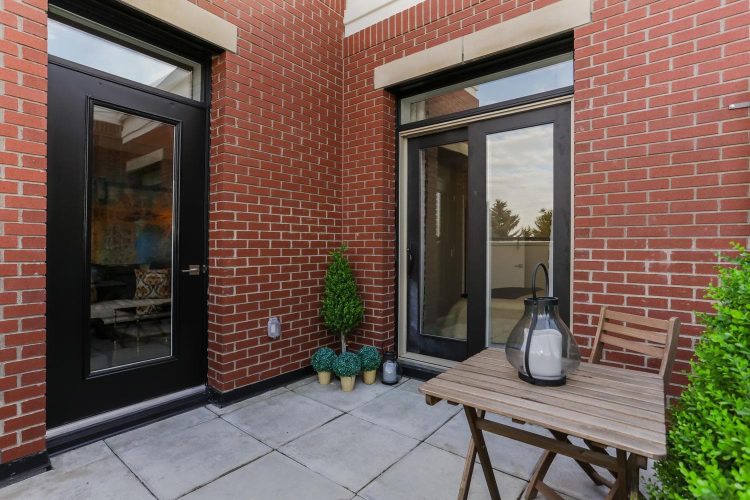 Bentley Condos - Image 5