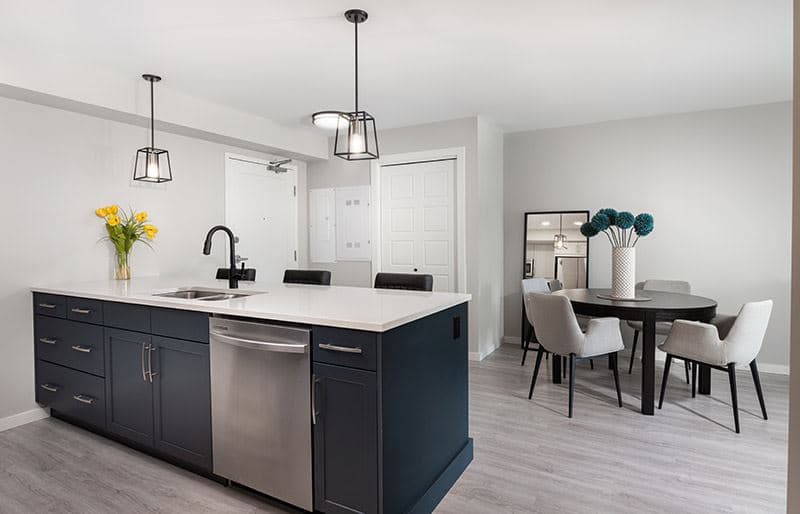 The Charles Condos - Image 7