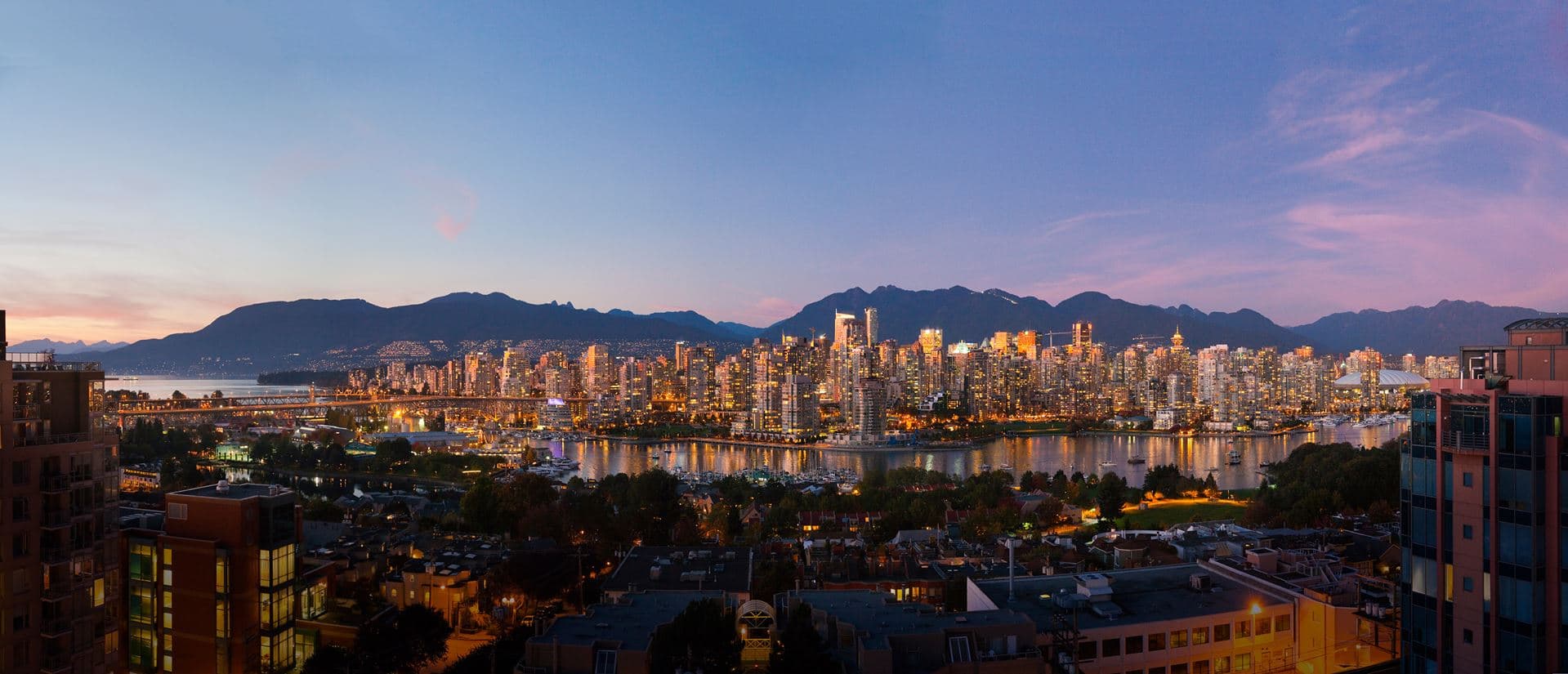 DUET Condos - Image 3