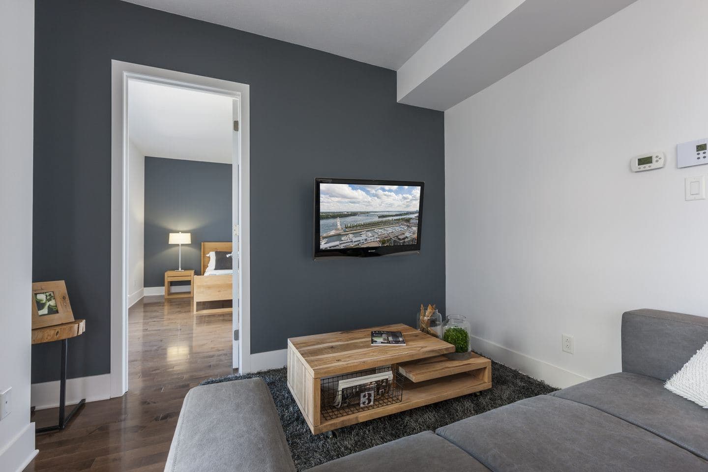 Le Solano Condos - Image 14