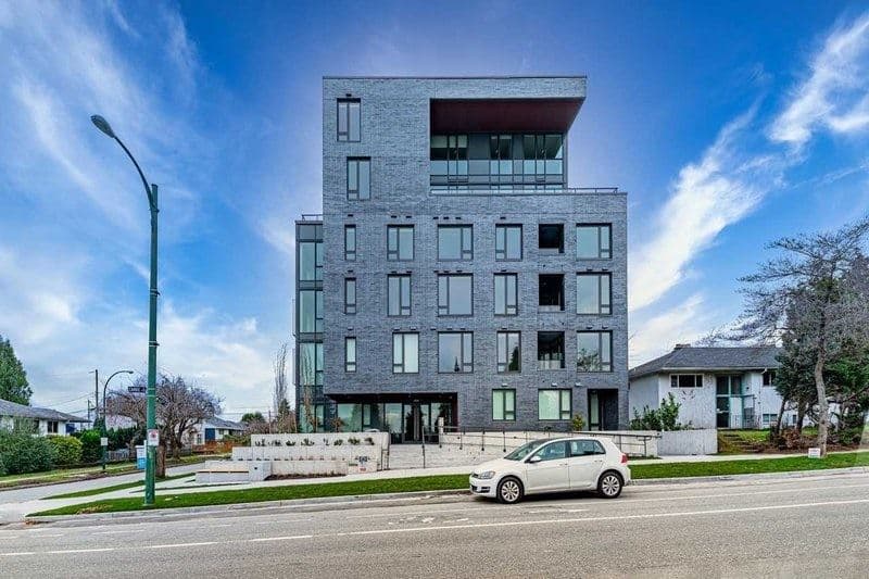 SOMA on Cambie Condos - Image 2