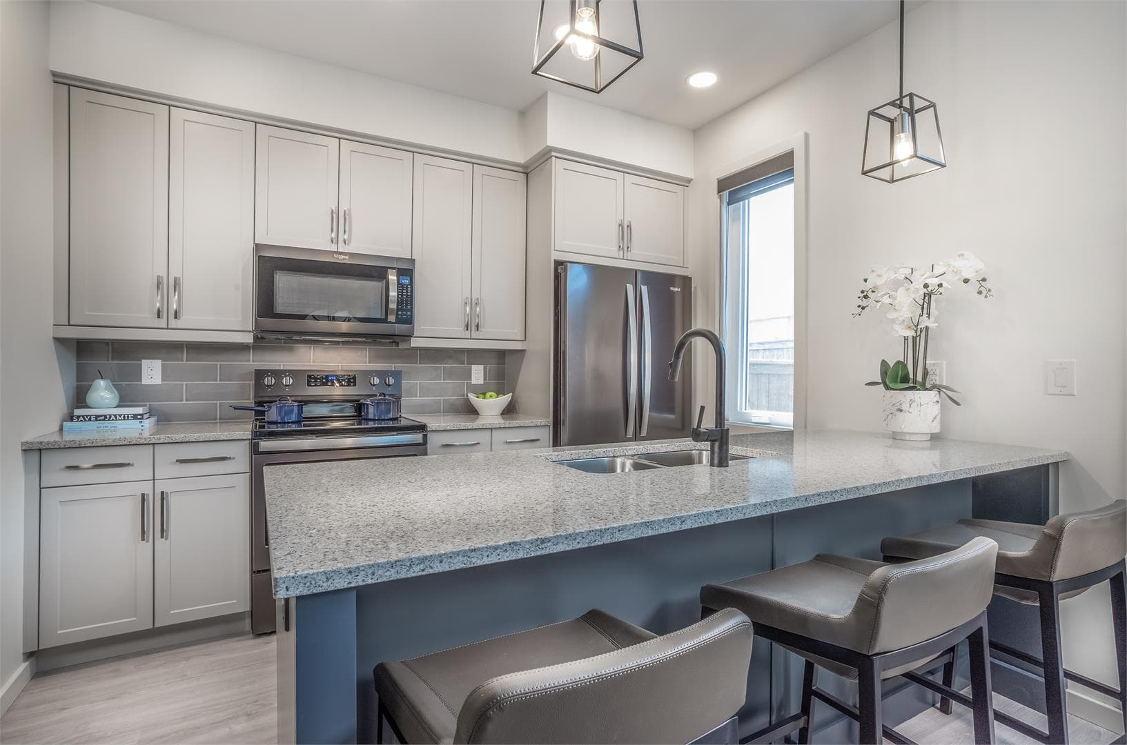 Amber Grove Condos - Image 10