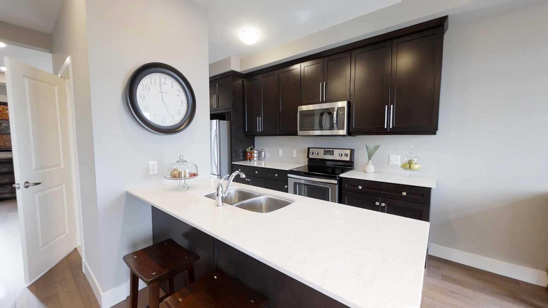 Shift Condos - Image 11