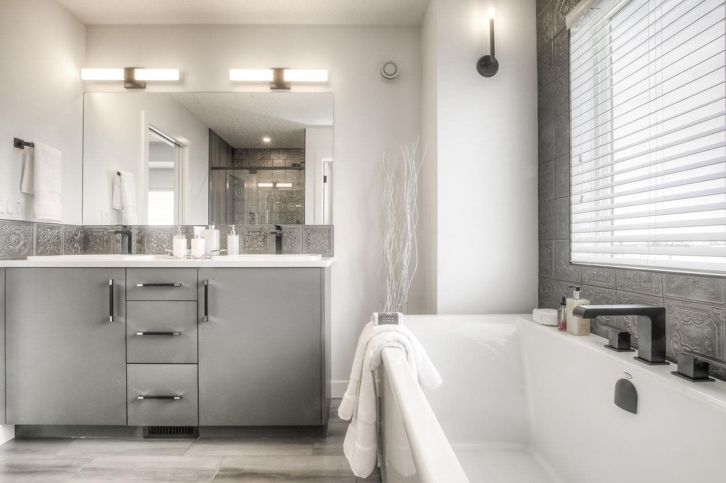 Chelsea Chestermere - Image 11