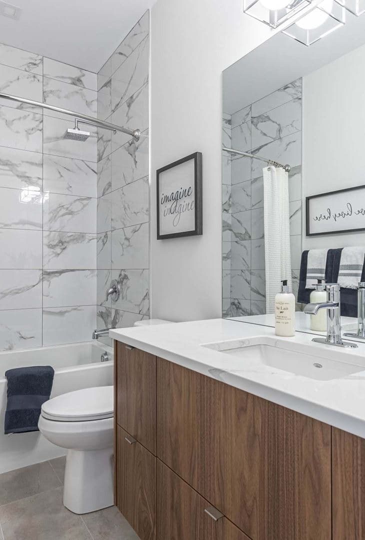 Fox Court Towns - Image 15