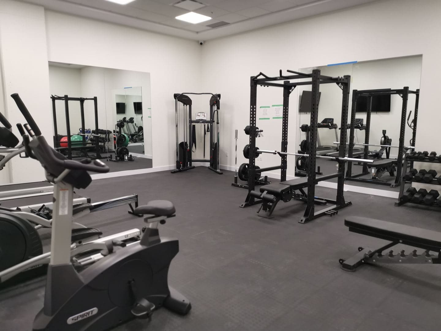 One Hundred Condos - Image 7