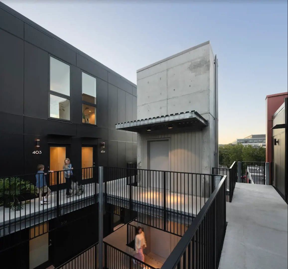 Rotunda Condos - Image 6