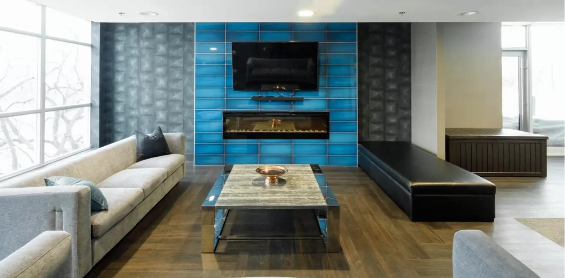 390 On The River Condos - Image 6