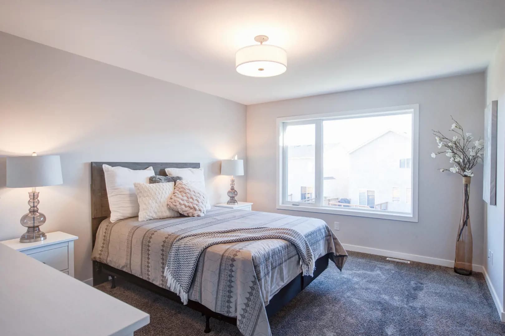 Morning Star Lane Condos - Image 9