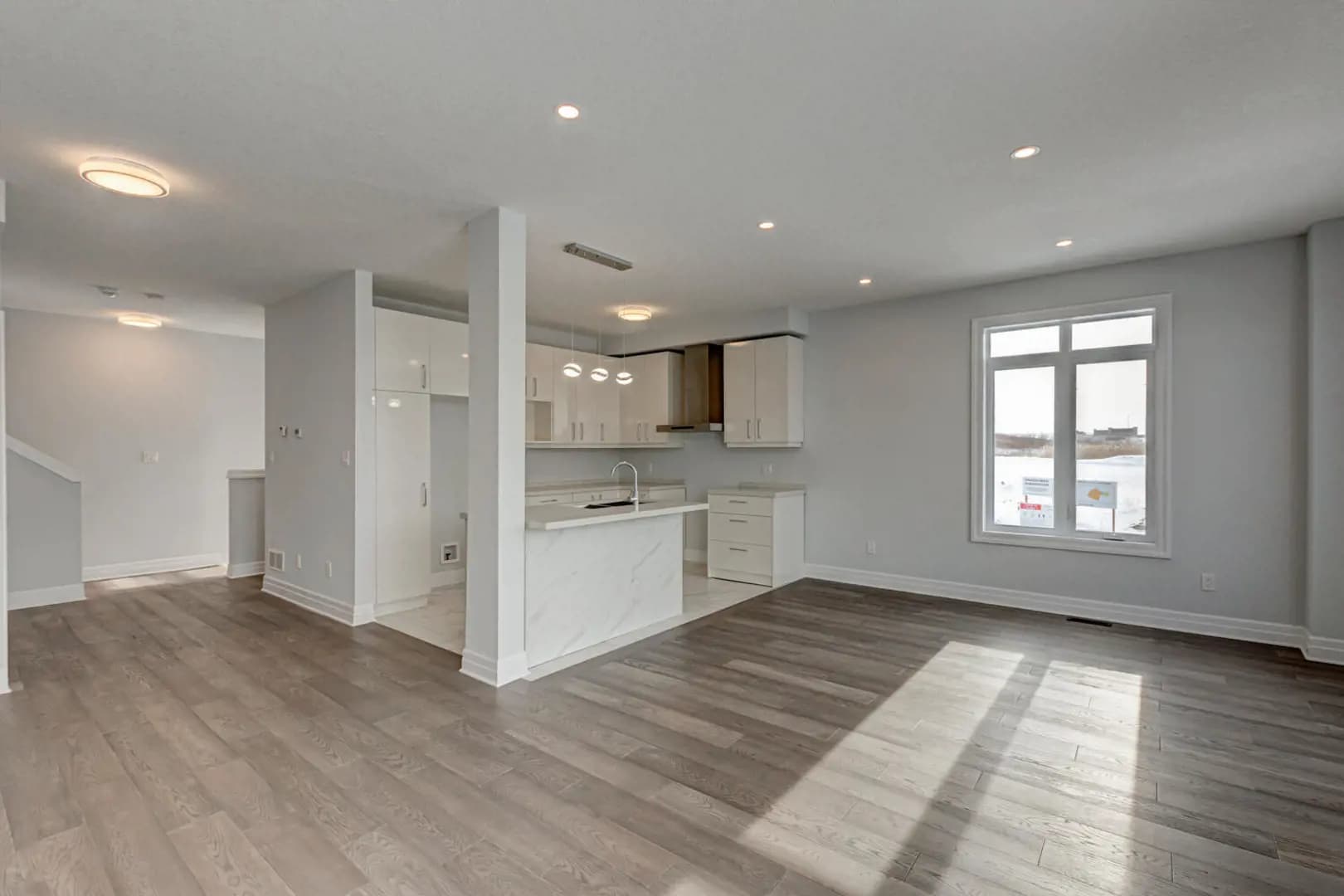 Walnut Vista Towns - Image 5