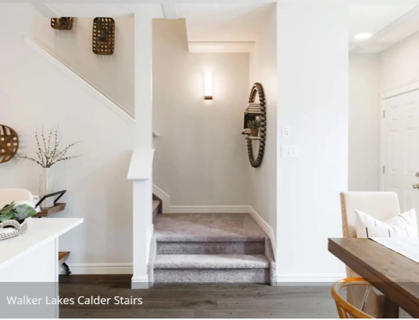 Walker Summit Towns - Image 14