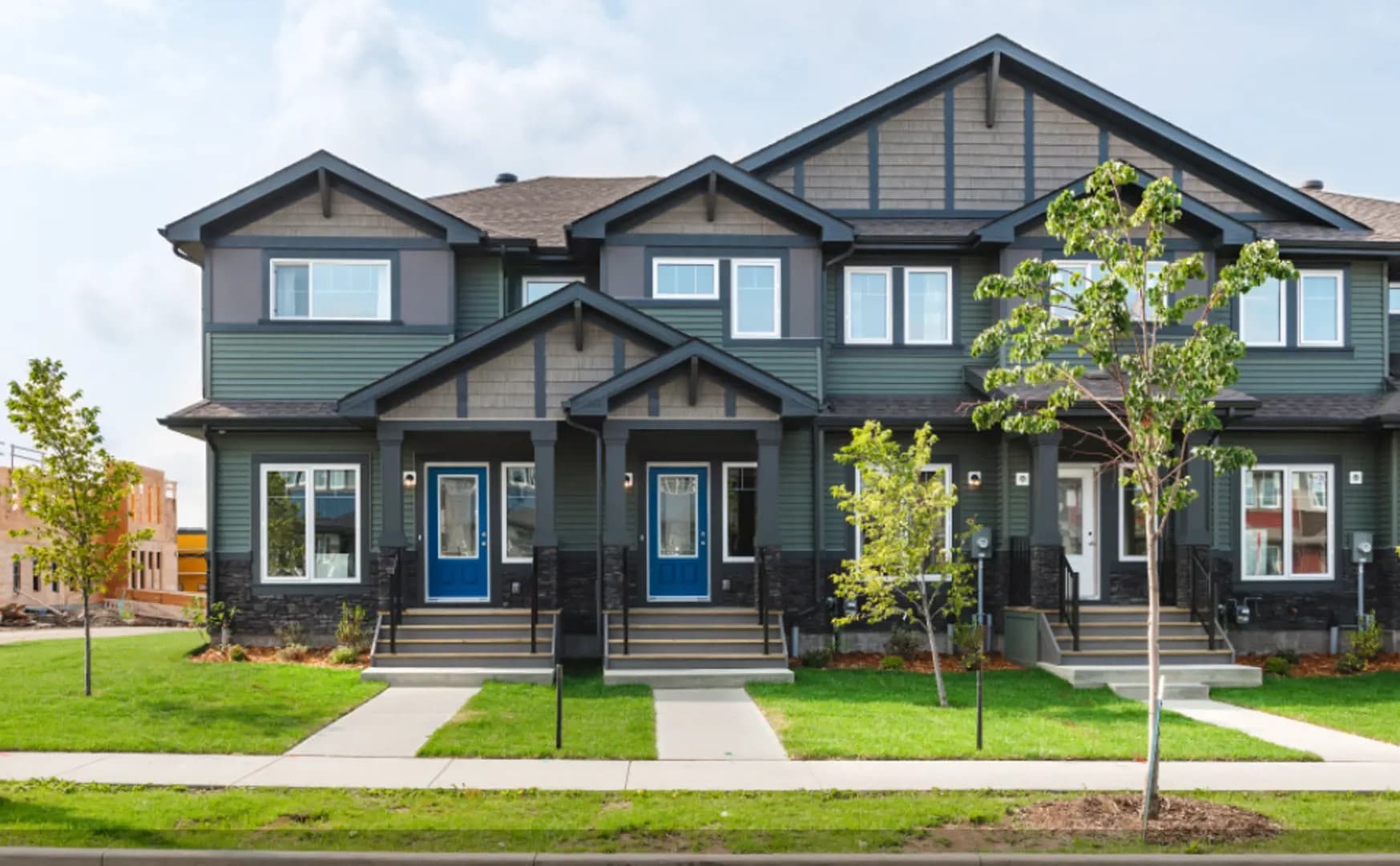 Walker Summit Towns - Image 3