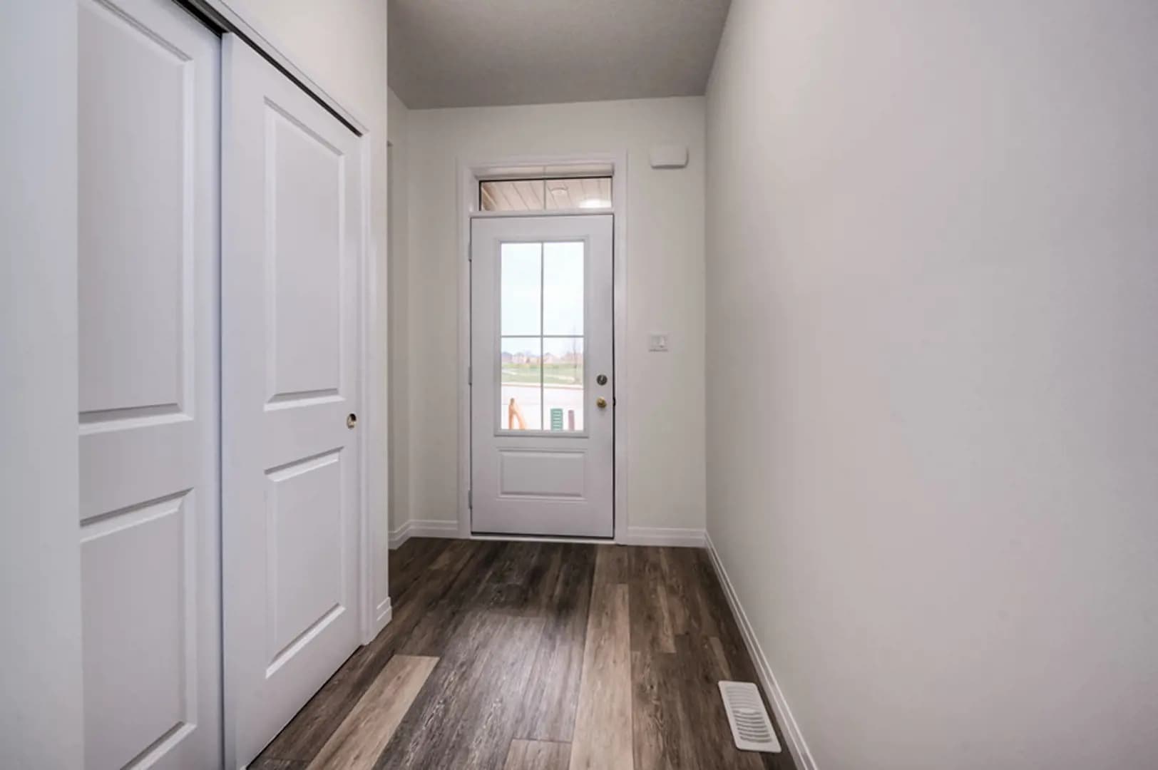 Arlington Meadows Towns - Image 14