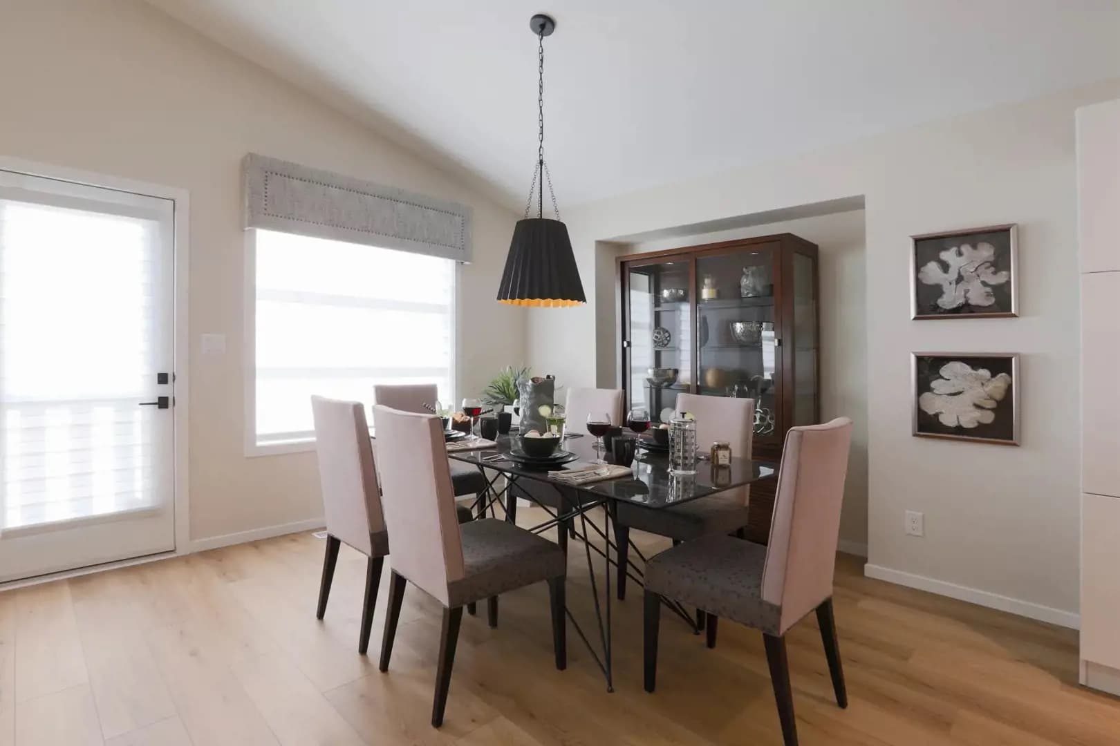 Prairie Pointe by Hilton Homes - Image 10