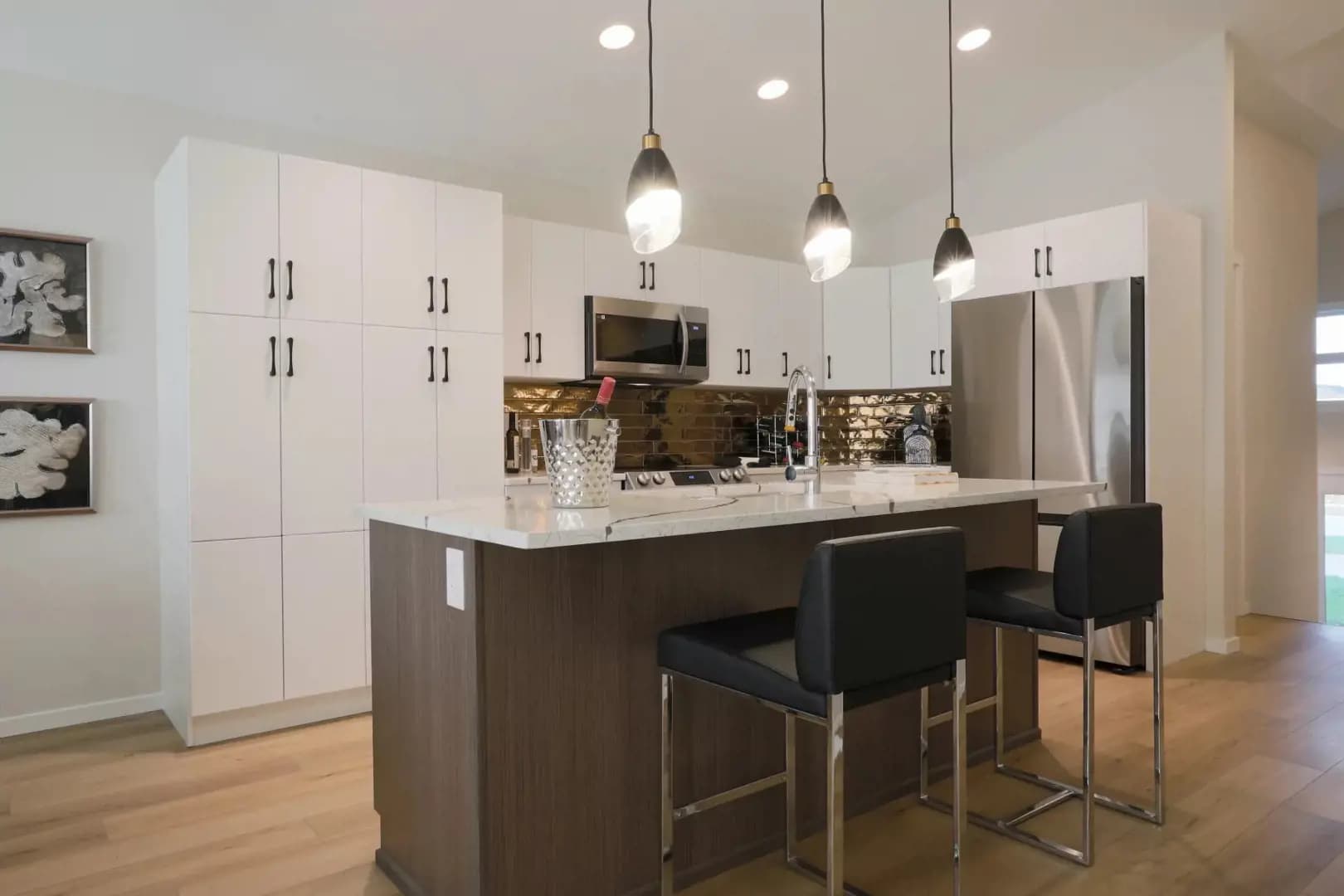 Prairie Pointe by Hilton Homes - Image 9