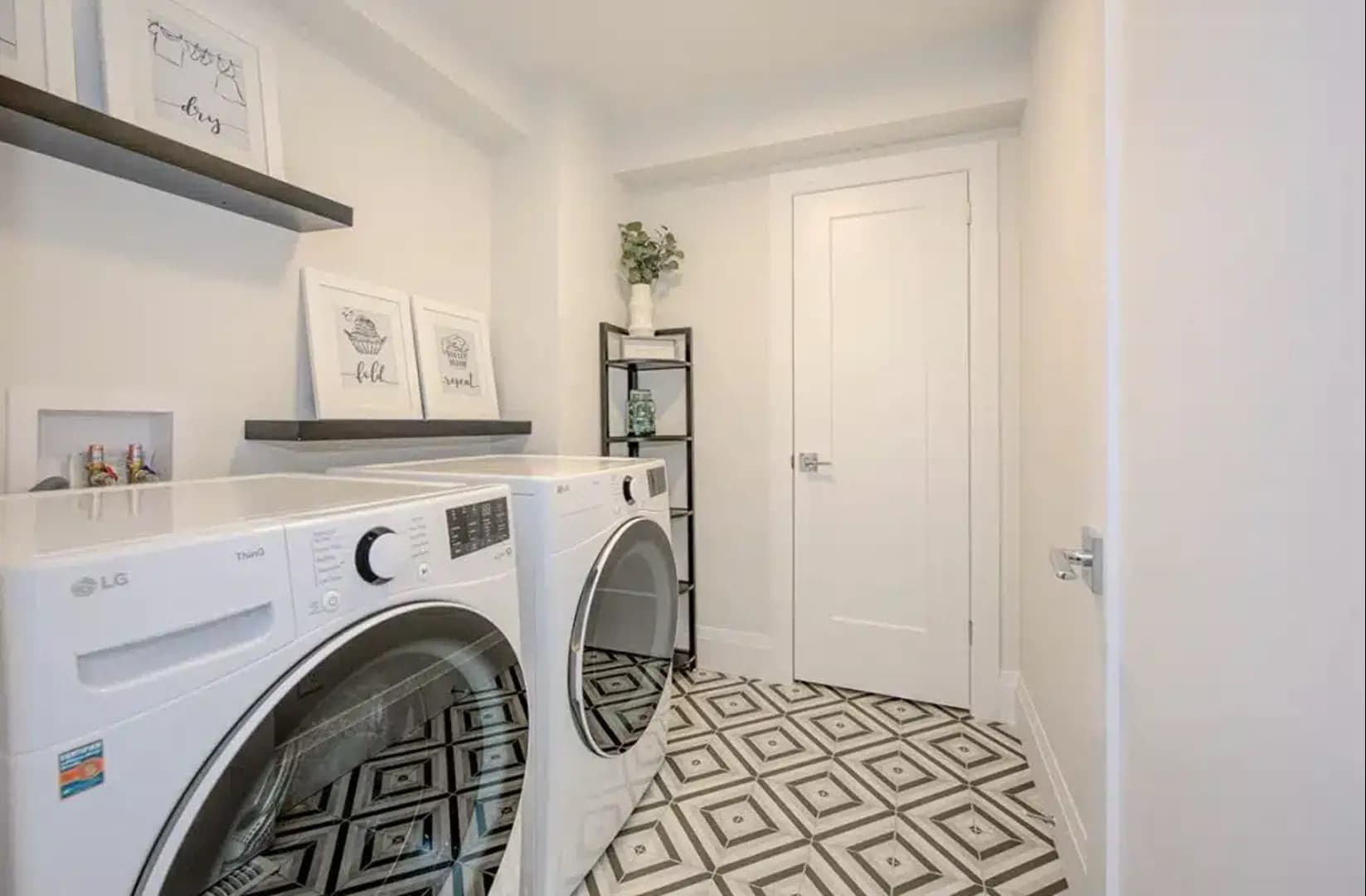 Nima by Terra View Homes - Image 19