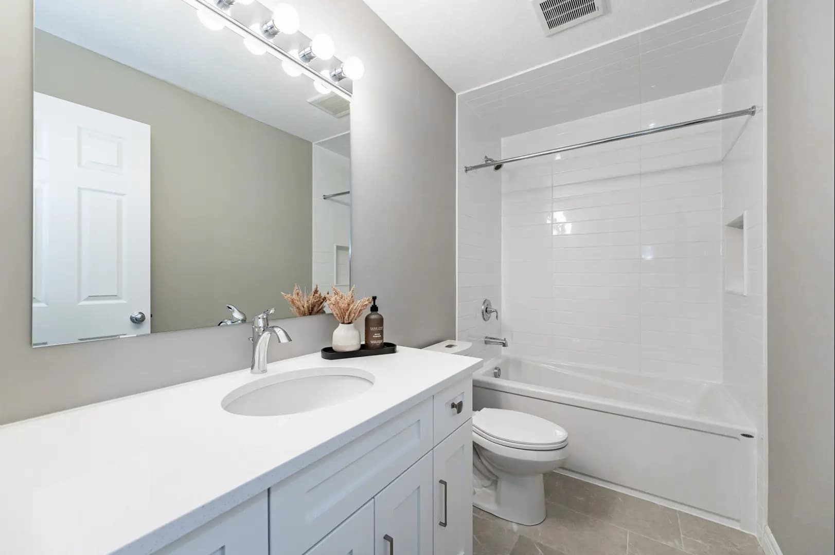 The Glade - Image 19