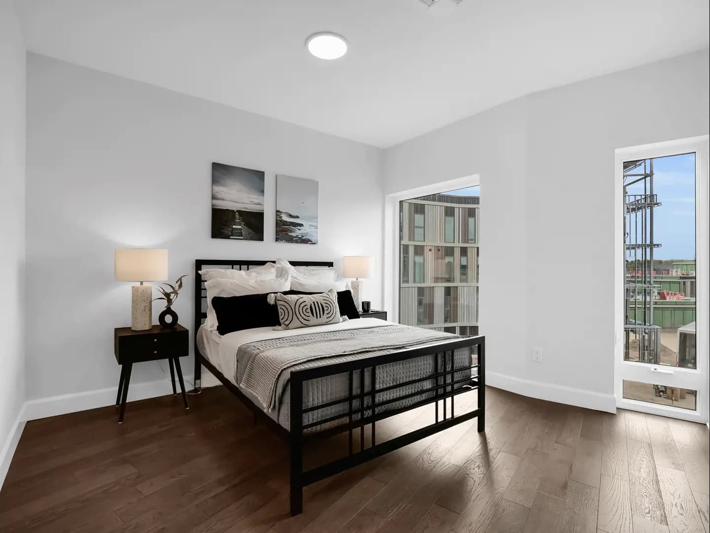 EVE Park Condos - Image 26