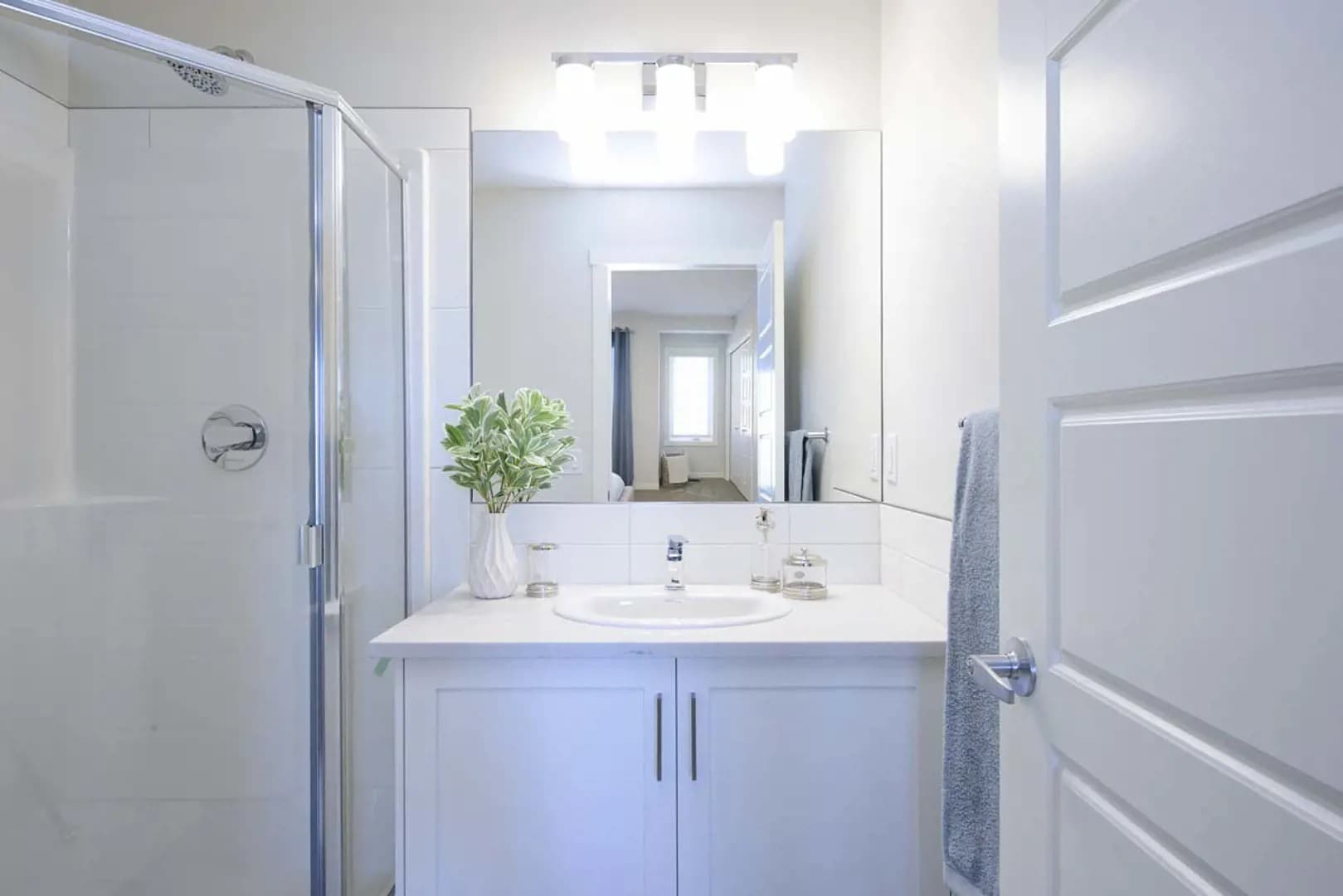 Zen Mahogany Towns - Image 20