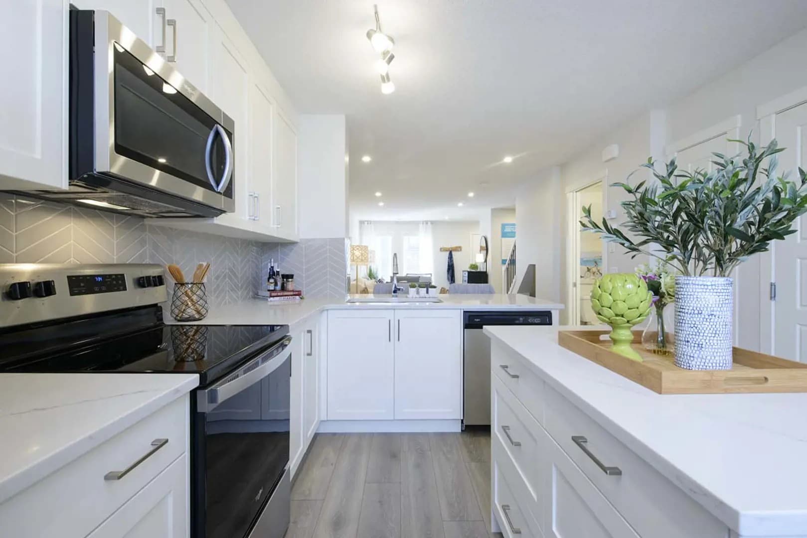 Zen Mahogany Towns - Image 13