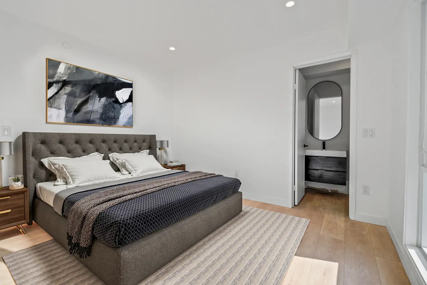 Orchard Park Condos - Image 14