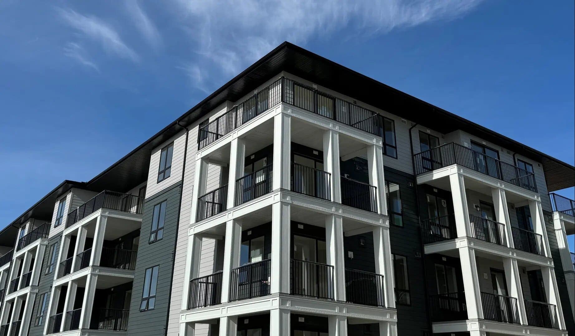 Creekview Park Condos - Image 7